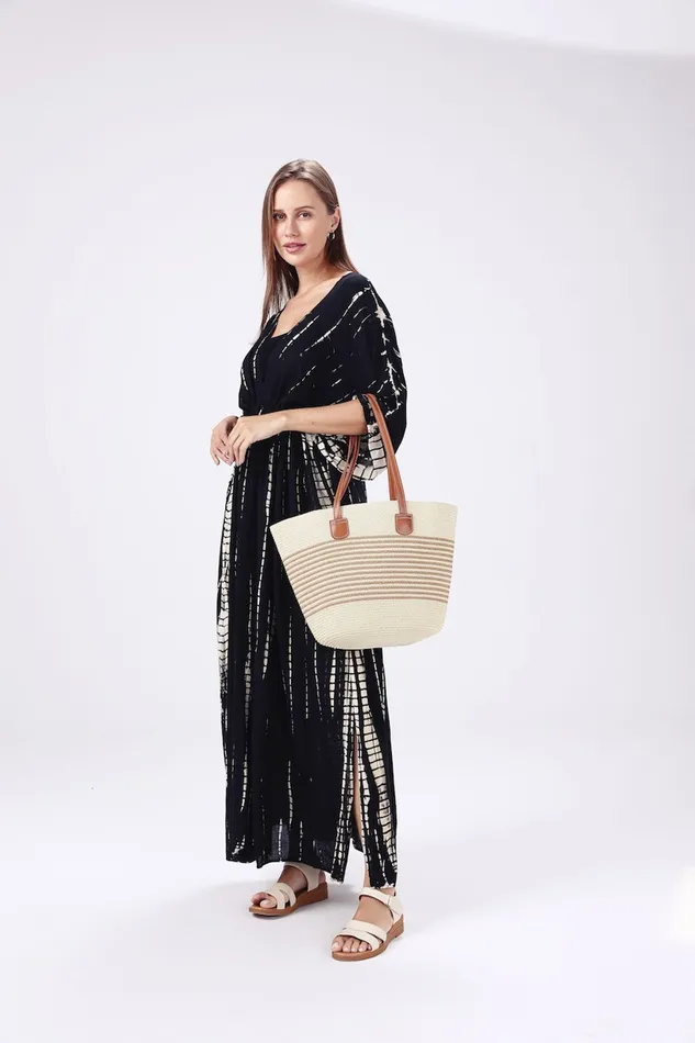 Candlewick Gift Shop Straw Tote Bag Earrings