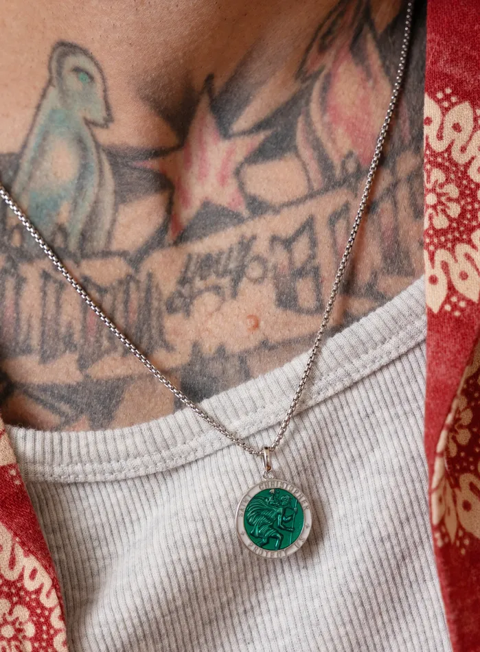 Sterling Silver Emerald Green Enamel Saint Christopher Medal Necklace for Men WE ARE ALL SMITH Mens Jewelry Clothing Necklaces Sterling Silver Emerald Green Enamel Saint Christopher Medal Necklace for Men WE ARE ALL SMITH Mens Jewelry Clothing Necklaces