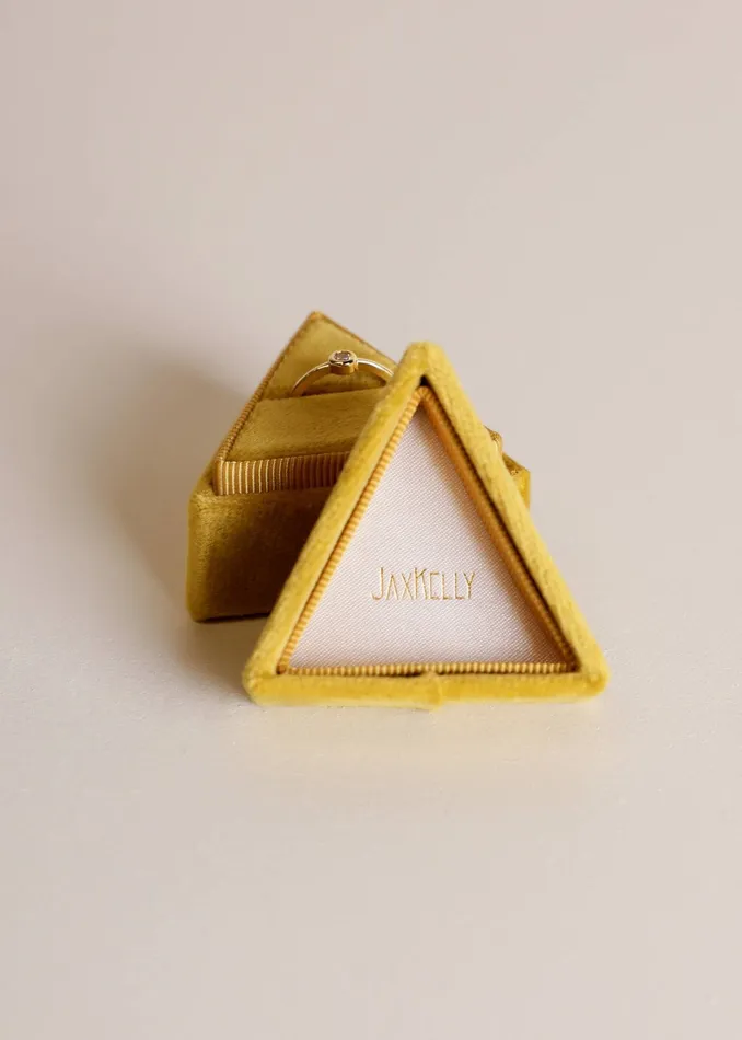 Earrings JaxKelly Velvet Jewelry Box Triangle Chartreuse