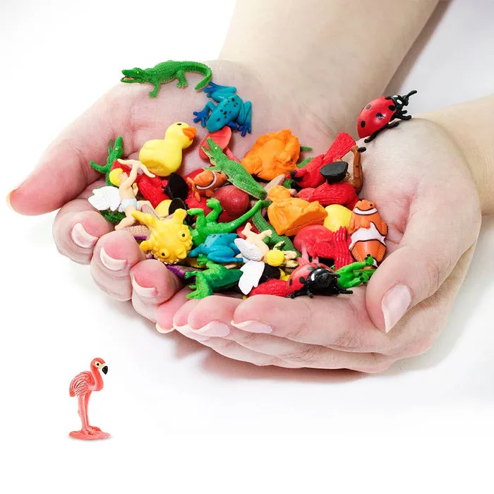 Earrings Safari Ltd Flamingo Good Luck Mini Figurine