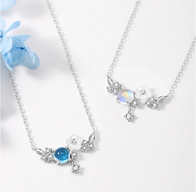 Earrings Sorasol Moonstone Flower