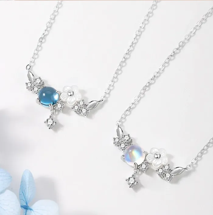 Earrings Sorasol Moonstone Flower
