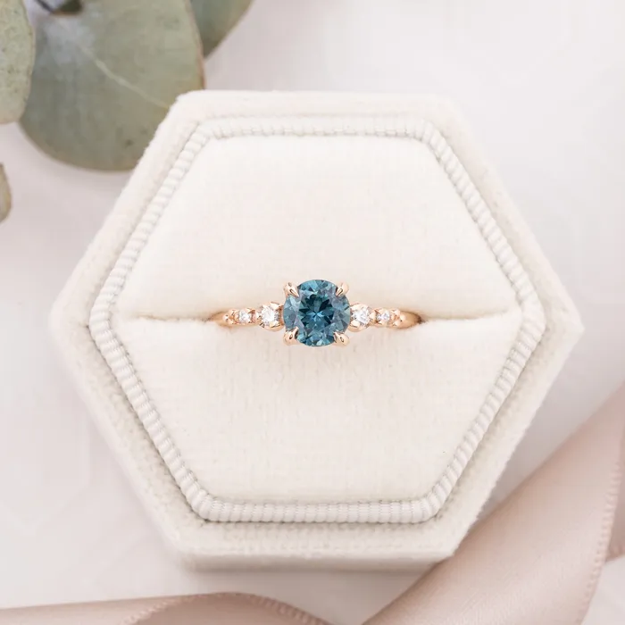 Envero Jewelry Rings Estel Fleur Four Prongs Ring Teal Blue Green Montana Sapphire 14k Rose Gold One of a Kind Envero Jewelry Rings Estel Fleur Four Prongs Ring Teal Blue Green Montana Sapphire 14k Rose Gold One of a Kind
