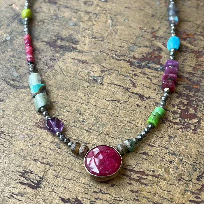 Necklaces Riverstone Tiny Hematite with Ruby Pendant