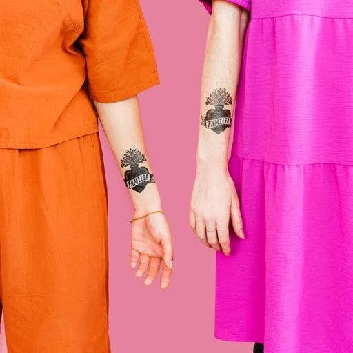 Necklaces Tattly Familia Heart Tattoo Pair