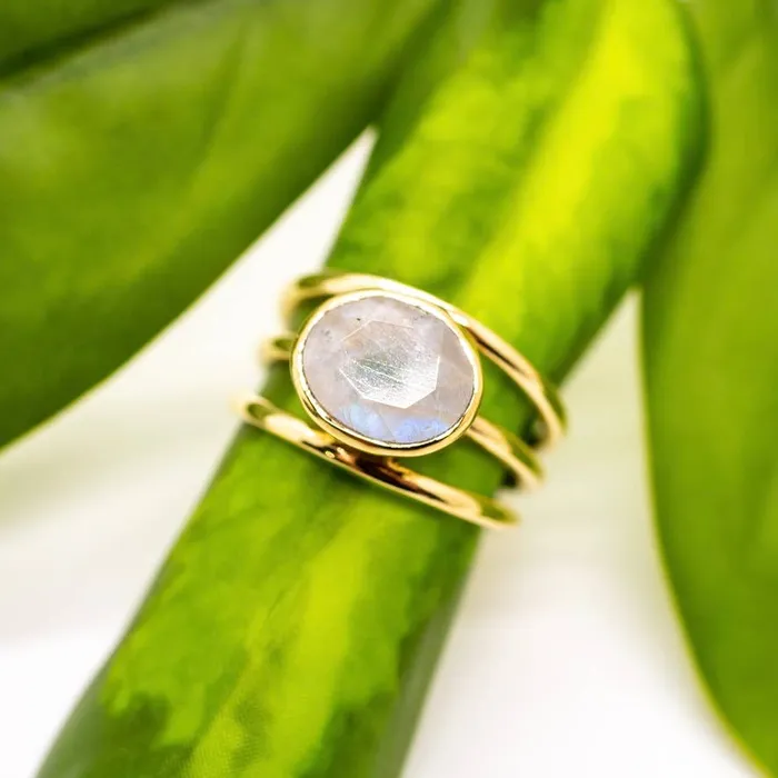 Rings Baizaar Brass Moonstone Triple Band Ring