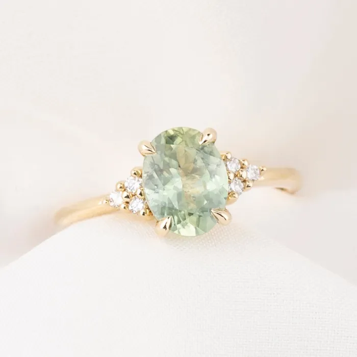 Rings Envero Jewelry Teresa Ring 205ct Light Green Montana Sapphire