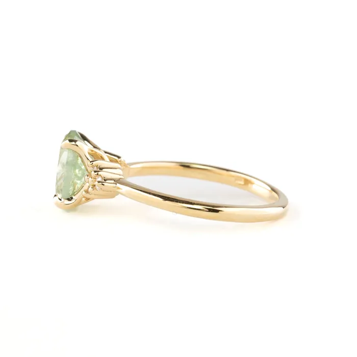 Rings Envero Jewelry Teresa Ring 205ct Light Green Montana Sapphire Rings Envero Jewelry Teresa Ring 205ct Light Green Montana Sapphire