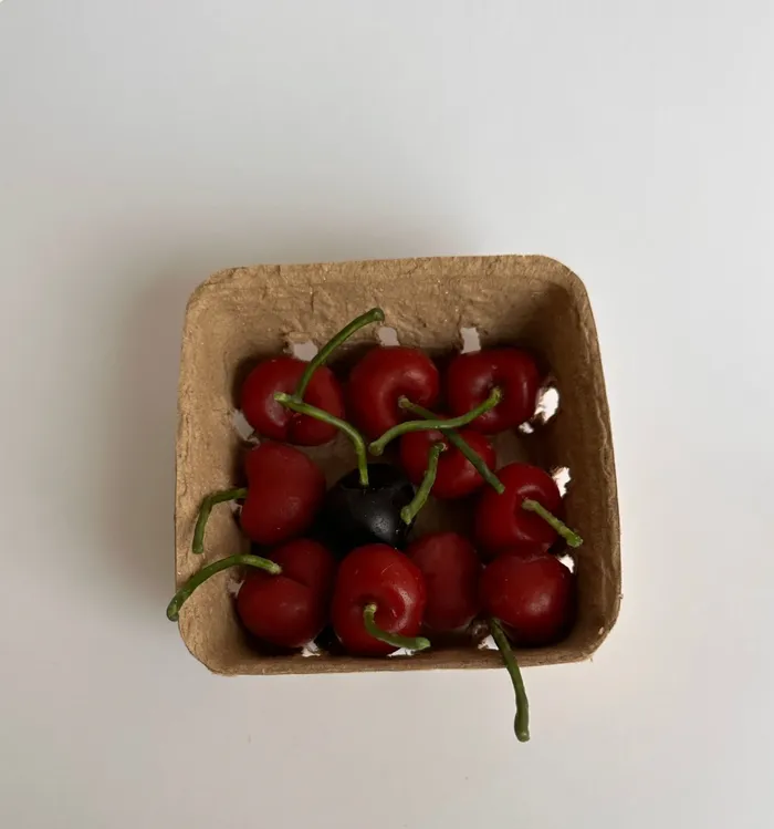 Rings Happy Organics Cherry Birthday Candles