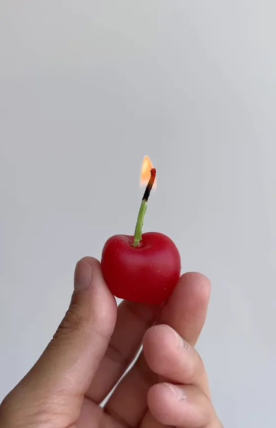 Rings Happy Organics Cherry Birthday Candles