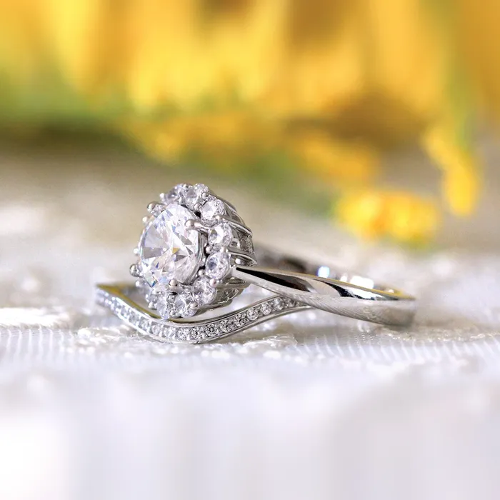 Shineofdiamond Round Cut Halo Floral Bridal Set Ring in Sterling Silver Rings Shineofdiamond Round Cut Halo Floral Bridal Set Ring in Sterling Silver Rings