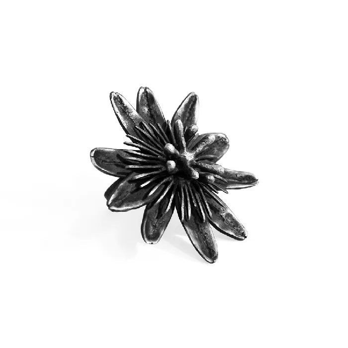 Anillo Pasionaria MARIA MARISCAL Earrings