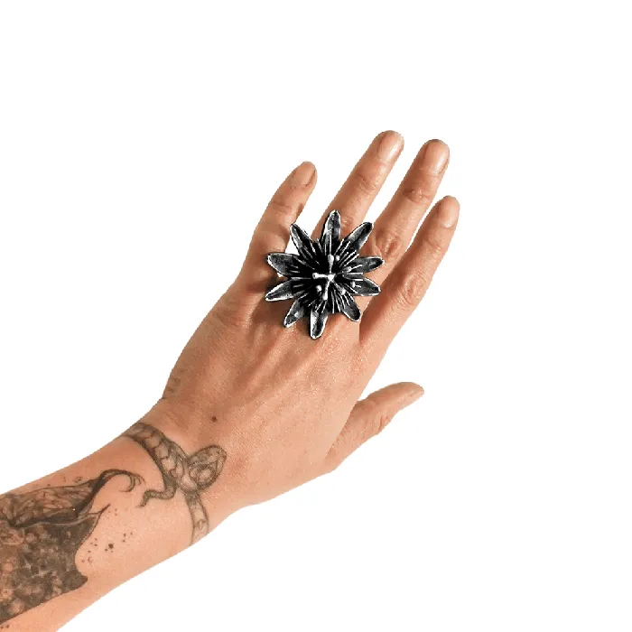 Anillo Pasionaria MARIA MARISCAL Earrings