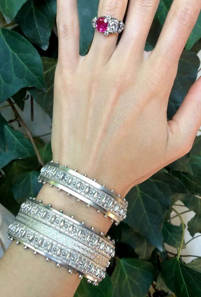 Bracelets Bell Bird Antiques English Sterling Narrow 3dimensional Bangle