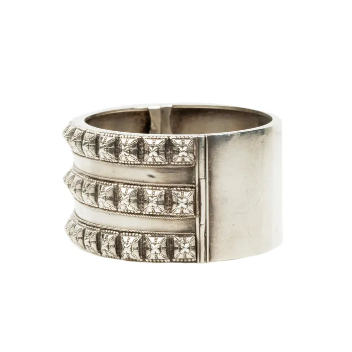 Bracelets Bell Bird Antiques Victrorian Era Sterling Studd Bangle