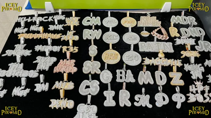 Disc Edition Iced Out Personalized Custom Name Necklace Pendant INITIAL Necklaces