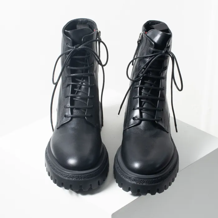 Halmanera Necklaces Halmanera Rama 22 Lace Boot black ON SALE