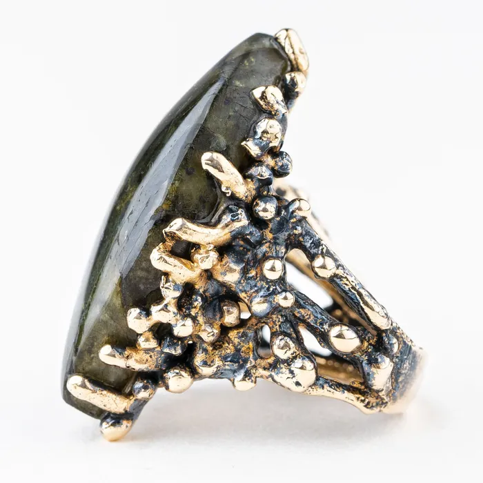 Labradorite Ring One of a kind Statement Giardinoblu Rings