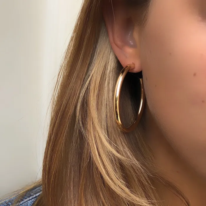 NicoleHD Jewelry 14k Gold 4mm Light Weight Hoop Earring With A Post Earrings